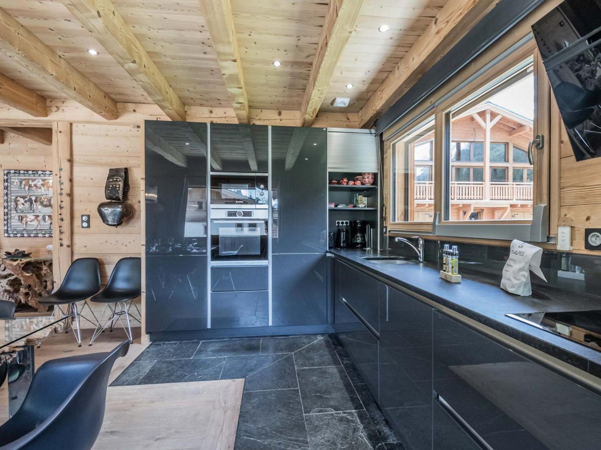 Moderne 4* Avec Sauna, Tv Et Parking A Argentiere - Fr-1-343-180 Chalet *